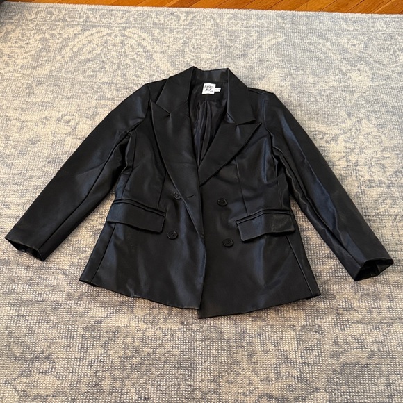 Ellen Faux Leather Blazer - Picture 3 of 4